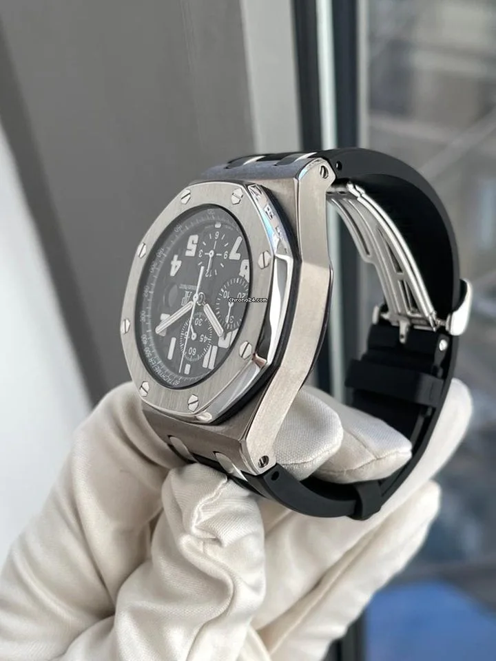 Audemars Piguet Royal Oak Offshore Chronograph + AP Service done in 2022 (2 Year AP Warranty)